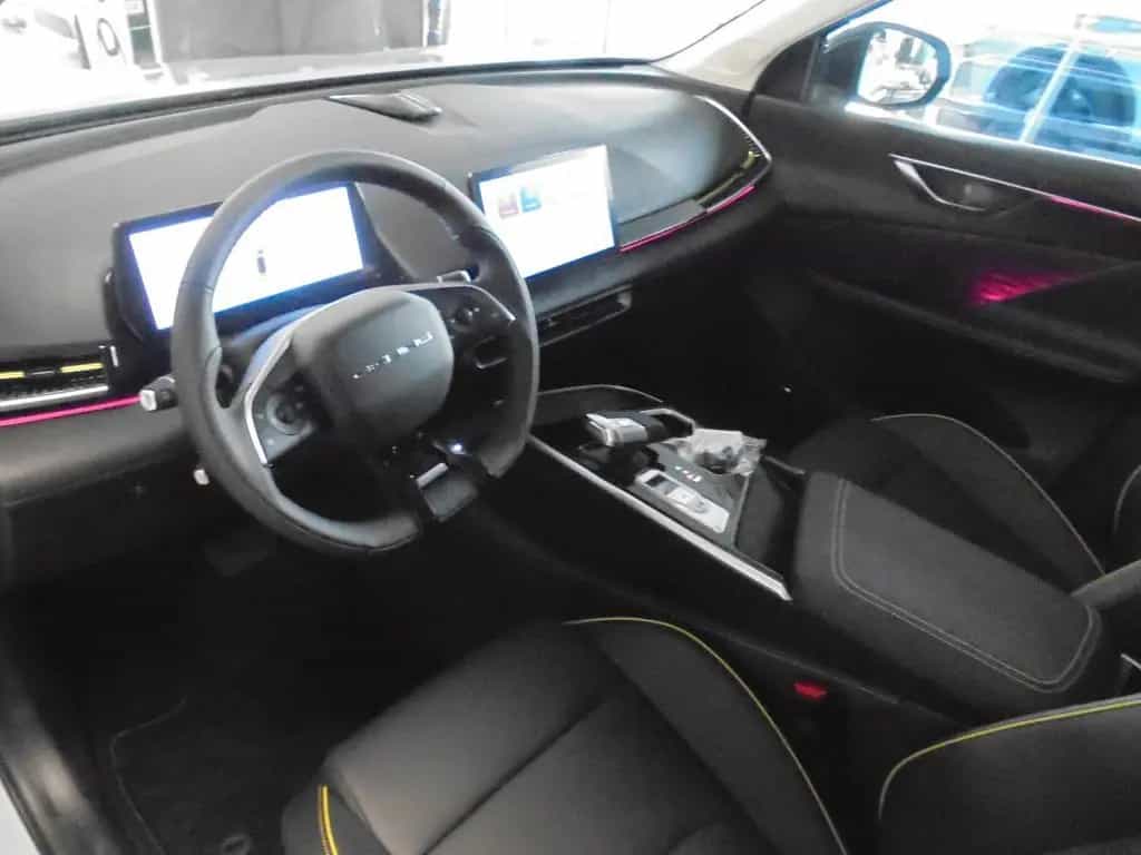 BAIC X55 1.5 T-GDI Luxury 7DCT 360° Kamera LED Klima null-photo-6
