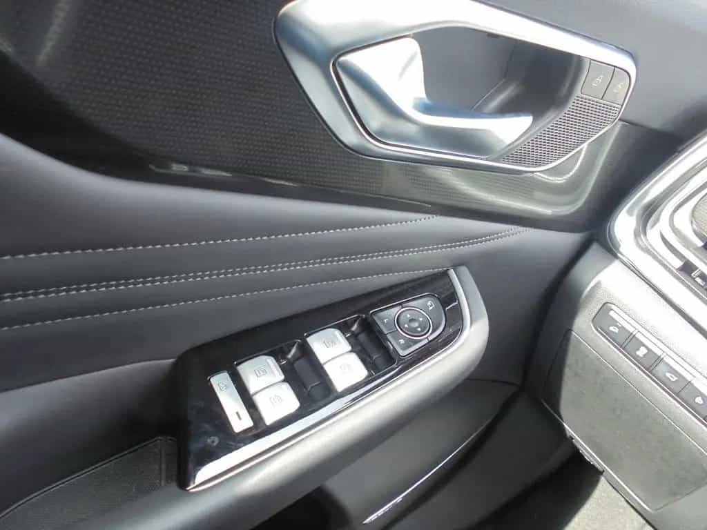 BAIC Beijing X75 6 Jahre GARANTIE Massage Panoramadac 02/2026-photo-9