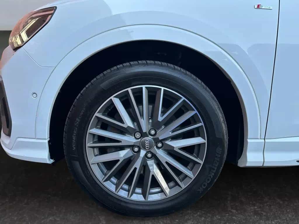 Audi Q3 45 TFSI qu S tro S line *LED*Virtual*B&O*AHK* 06/2019-photo-18
