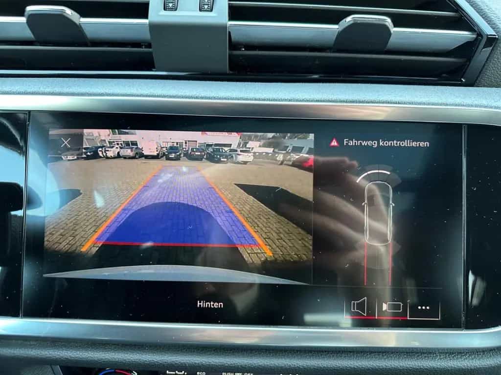 Audi Q3 45 TFSI qu S tro S line *LED*Virtual*B&O*AHK* 06/2019-photo-25