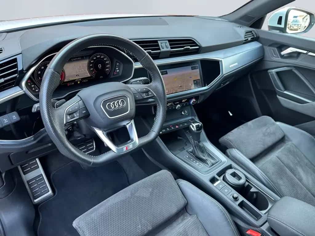 Audi Q3 45 TFSI qu S tro S line *LED*Virtual*B&O*AHK* 06/2019-photo-6
