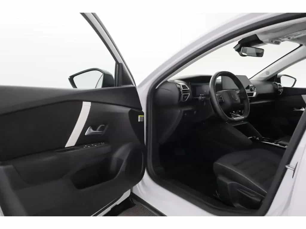 Citroën C4 1.2Mild-Hybrid Aut.136 Plus+LED+CARPLAY+KAMER 04/2025-photo-13