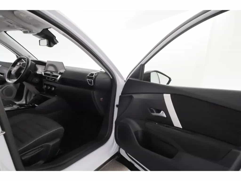 Citroën C4 1.2Mild-Hybrid Aut.136 Plus+LED+CARPLAY+KAMER 04/2025-photo-19