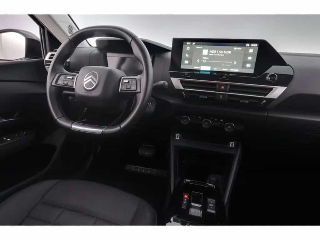 Citroën C4 1.2Mild-Hybrid Aut.136 Plus+LED+CARPLAY+KAMER 04/2025-photo-9