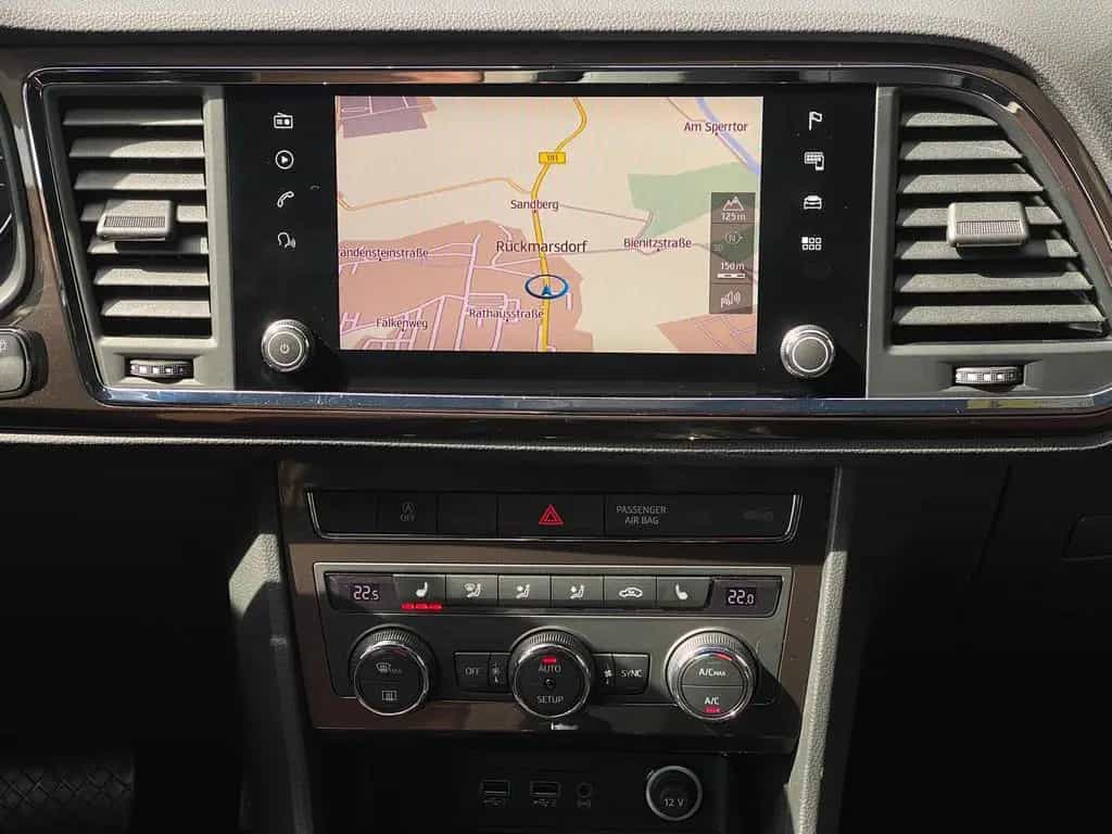 Seat Ateca 2.0 TSI Xcellence 4Drive LED AHK Keyless 01/2020-photo-20