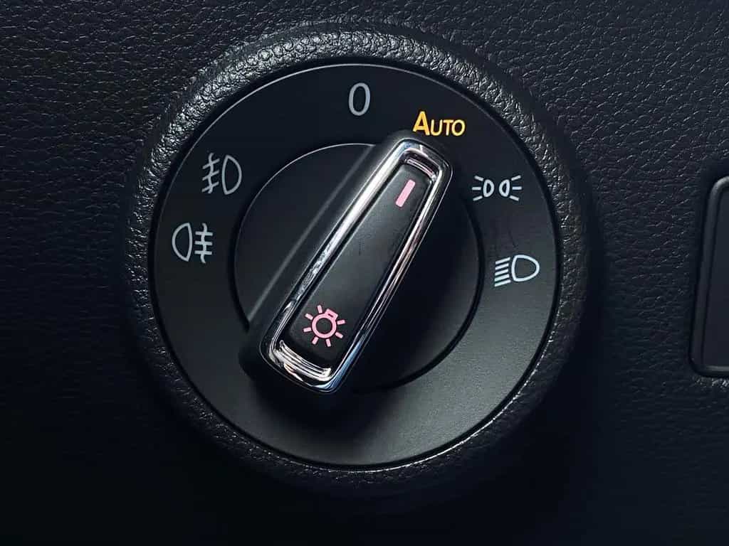 Seat Ateca 2.0 TSI Xcellence 4Drive LED AHK Keyless 01/2020-photo-29