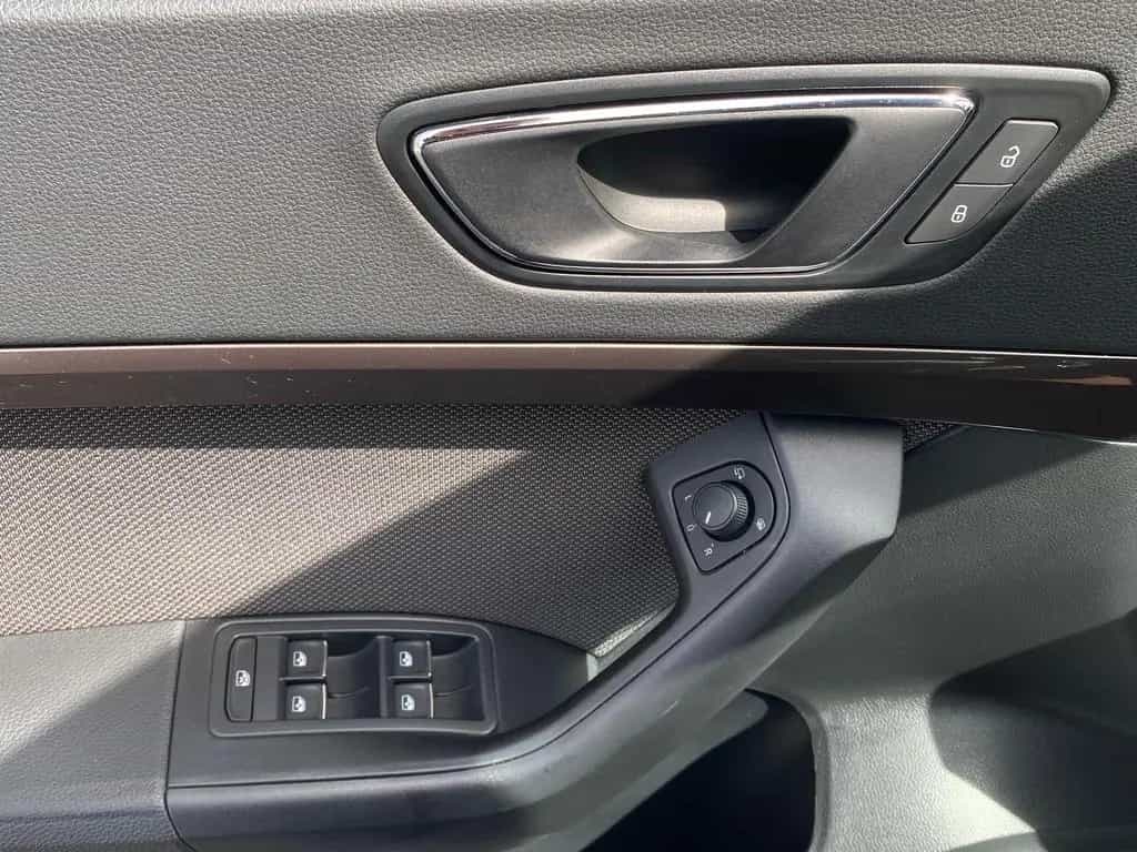 Seat Ateca 2.0 TSI Xcellence 4Drive LED AHK Keyless 01/2020-photo-30