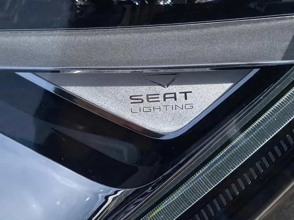 Seat Ateca 2.0 TSI Xcellence 4Drive LED AHK Keyless 01/2020-photo-33