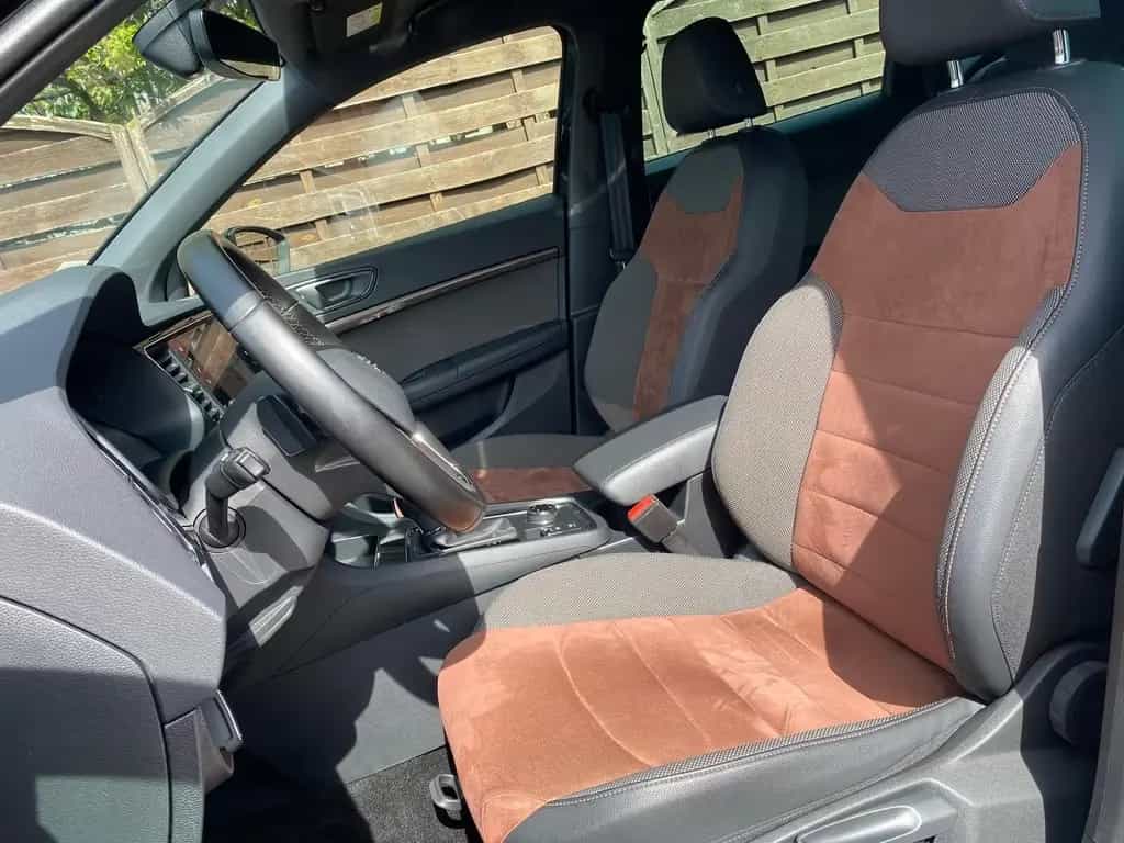 Seat Ateca 2.0 TSI Xcellence 4Drive LED AHK Keyless 01/2020-photo-6
