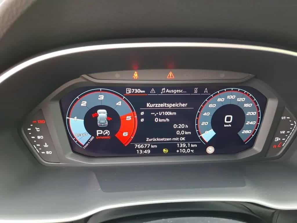 Audi Q3 35 TDI RFK AHK schwenkb CarPlay elk. Sitze 19 04/2022-photo-10