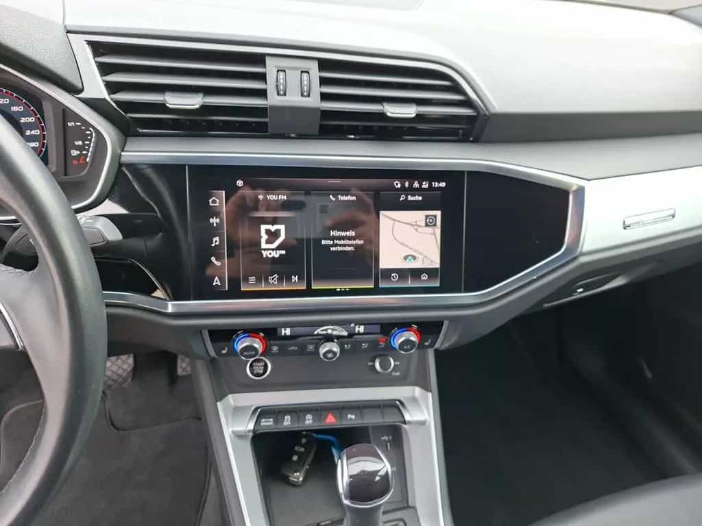 Audi Q3 35 TDI RFK AHK schwenkb CarPlay elk. Sitze 19 04/2022-photo-11
