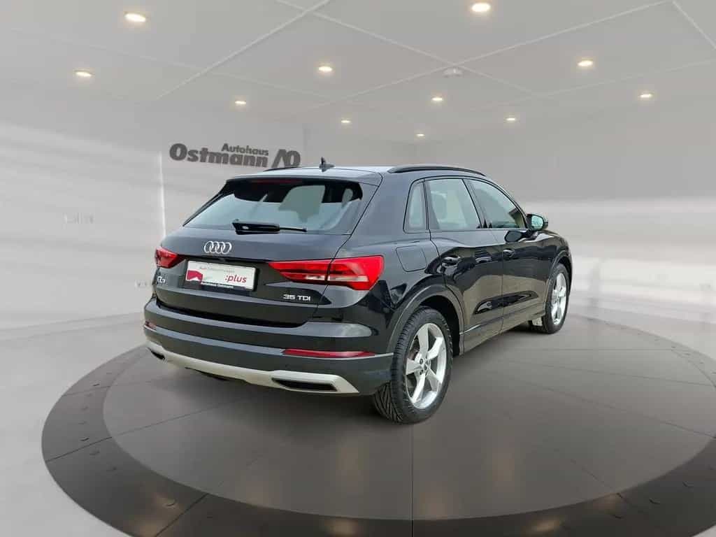 Audi Q3 35 TDI RFK AHK schwenkb CarPlay elk. Sitze 19 04/2022-photo-3