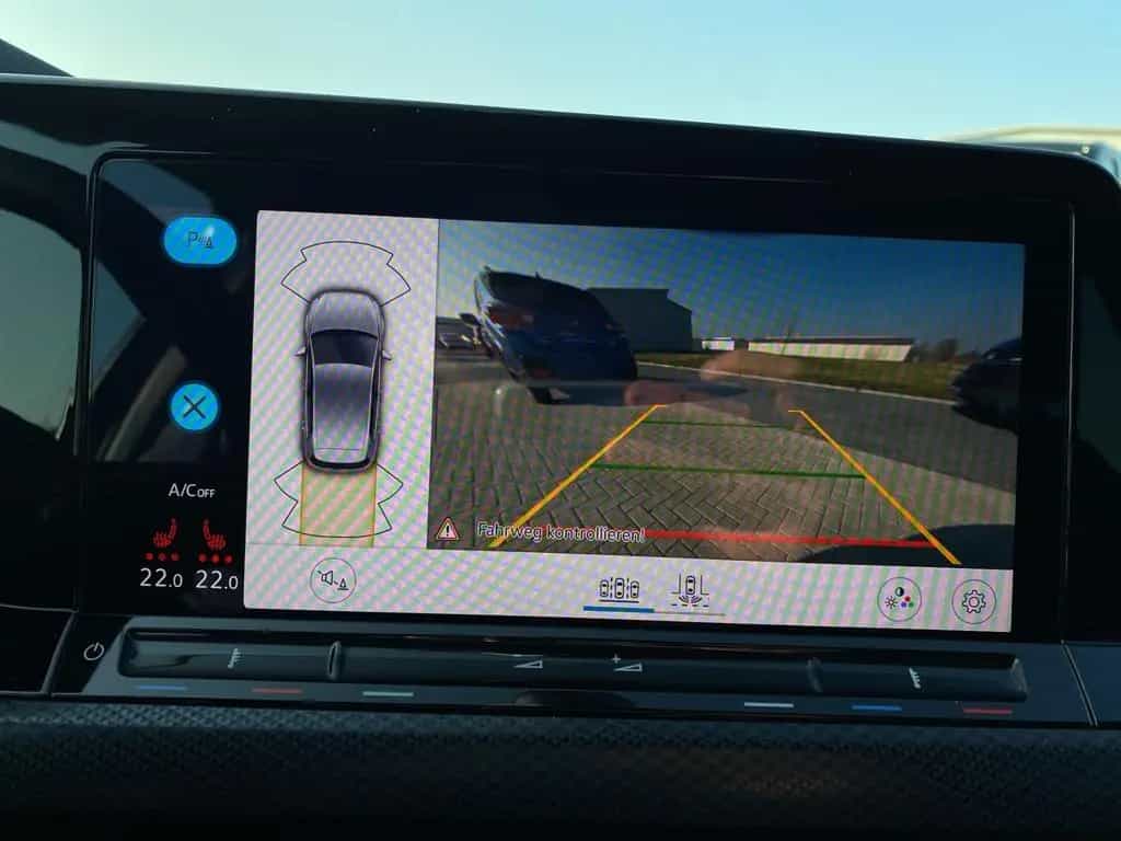 Volkswagen Golf VIII 1.5 eTSI United *KAMERA SHZ* 10/2020-photo-13