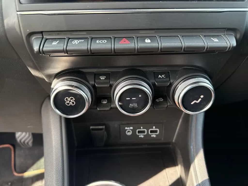 Renault Captur 1.0 TCE 100 EXPERIENCE LED+NAVI+SHZ+PDC 01/2020-photo-17