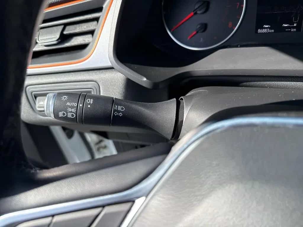 Renault Captur 1.0 TCE 100 EXPERIENCE LED+NAVI+SHZ+PDC 01/2020-photo-21