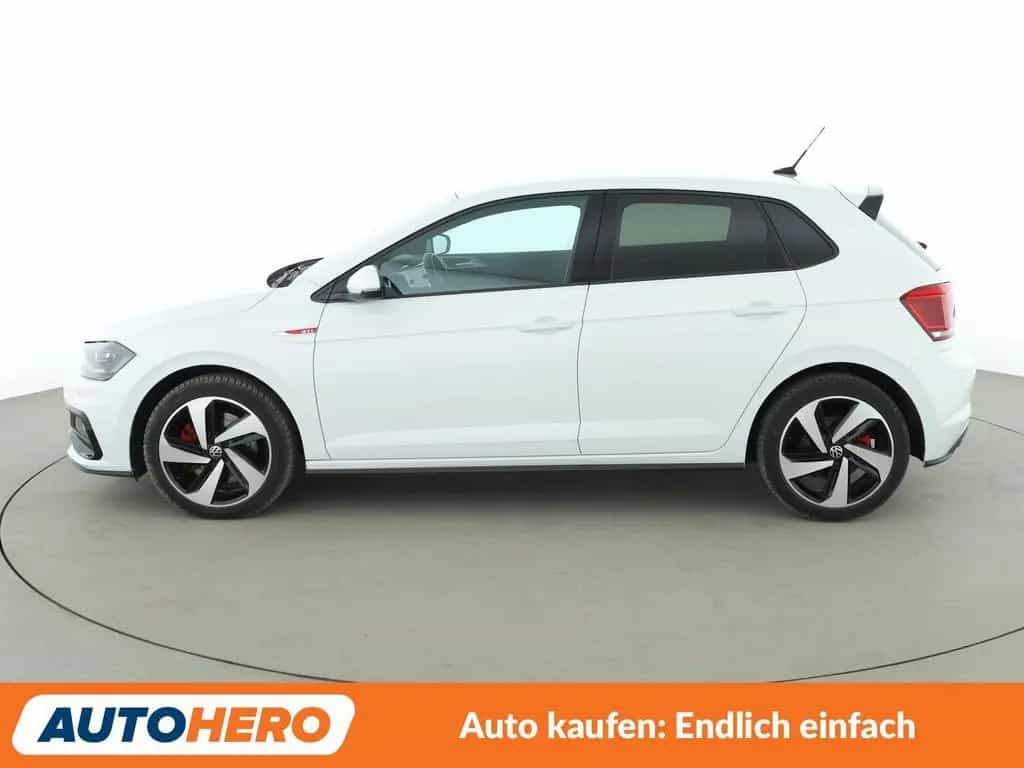 Volkswagen Polo 2.0 TSI GTI Aut.*NAV*LED*ACC*CAM*PDC*SHZ*BT 10/2020-photo-2
