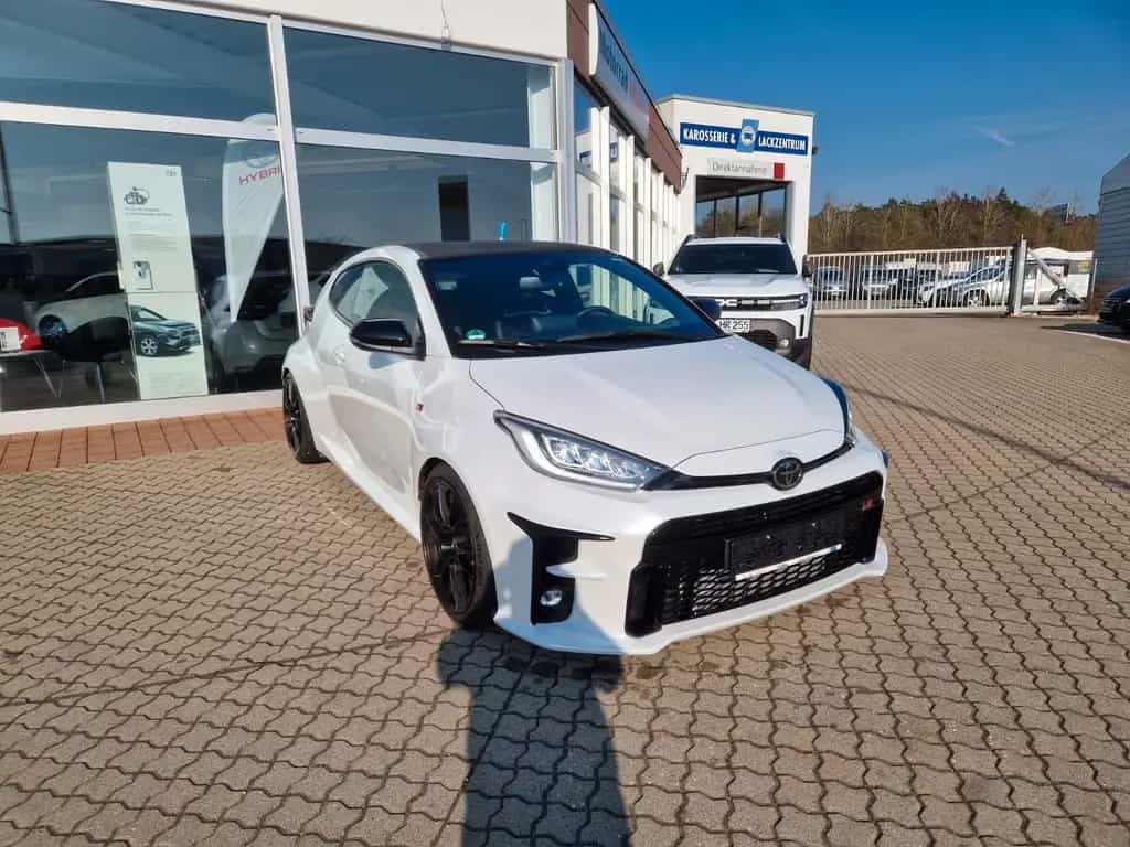 Toyota Yaris GR, SzHz, Head-Up, Klimaauto., Kamera 05/2022-photo-4