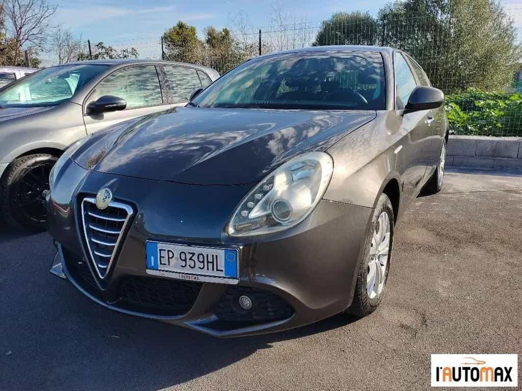 Alfa Romeo Giulietta ROMEO - Giulietta 2.0 jtdm(2) Progression 1 01/2013-photo-0