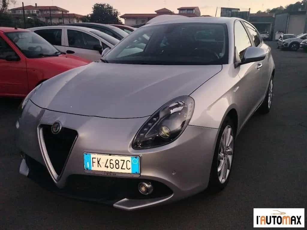 Alfa Romeo Giulietta ROMEO - Giulietta - 1.6 JTDm 120 CV Busines 07/2017-photo-2