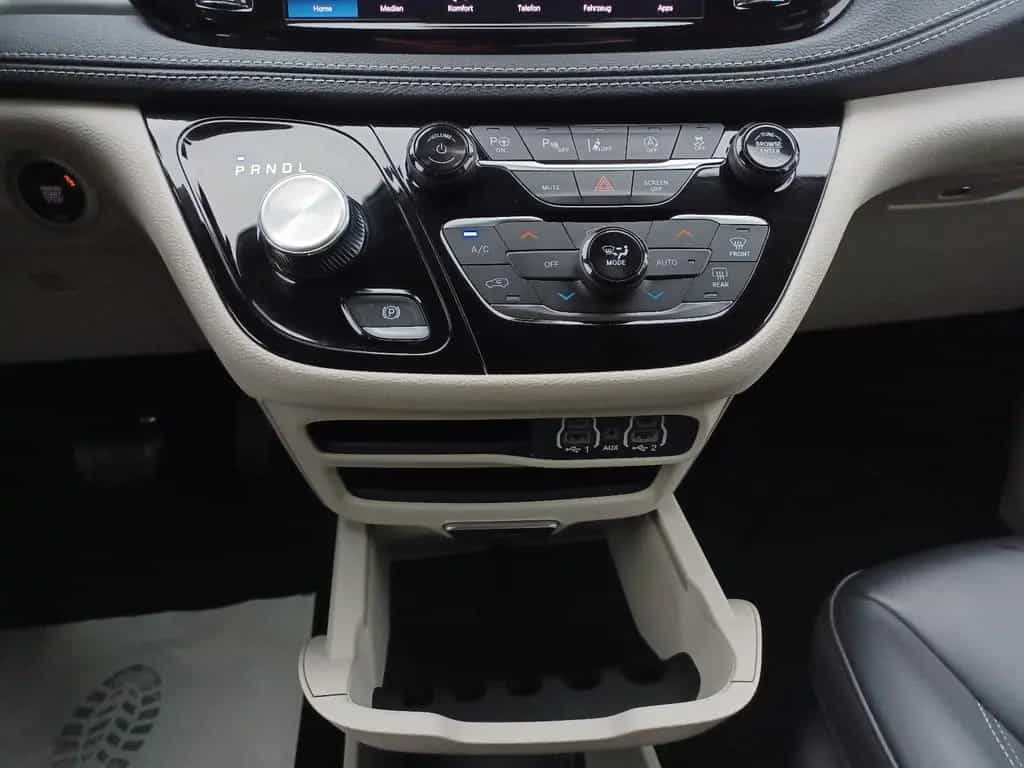 Chrysler Pacifica .L-Plus.7-Sitze.ACC. 360°.AHK. 4x4-AWD. 05/2023-photo-24