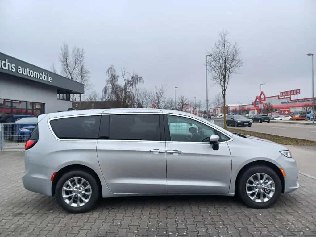 Chrysler Pacifica .L-Plus.7-Sitze.ACC. 360°.AHK. 4x4-AWD. 05/2023-photo-8