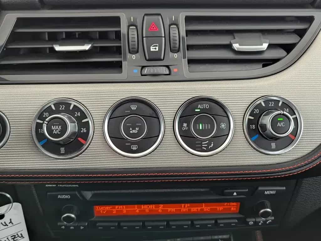 BMW Z4 Z 4 sDrive 18i XENON+BLUETOOTH+SHZ+PDC+ 06/2016-photo-15