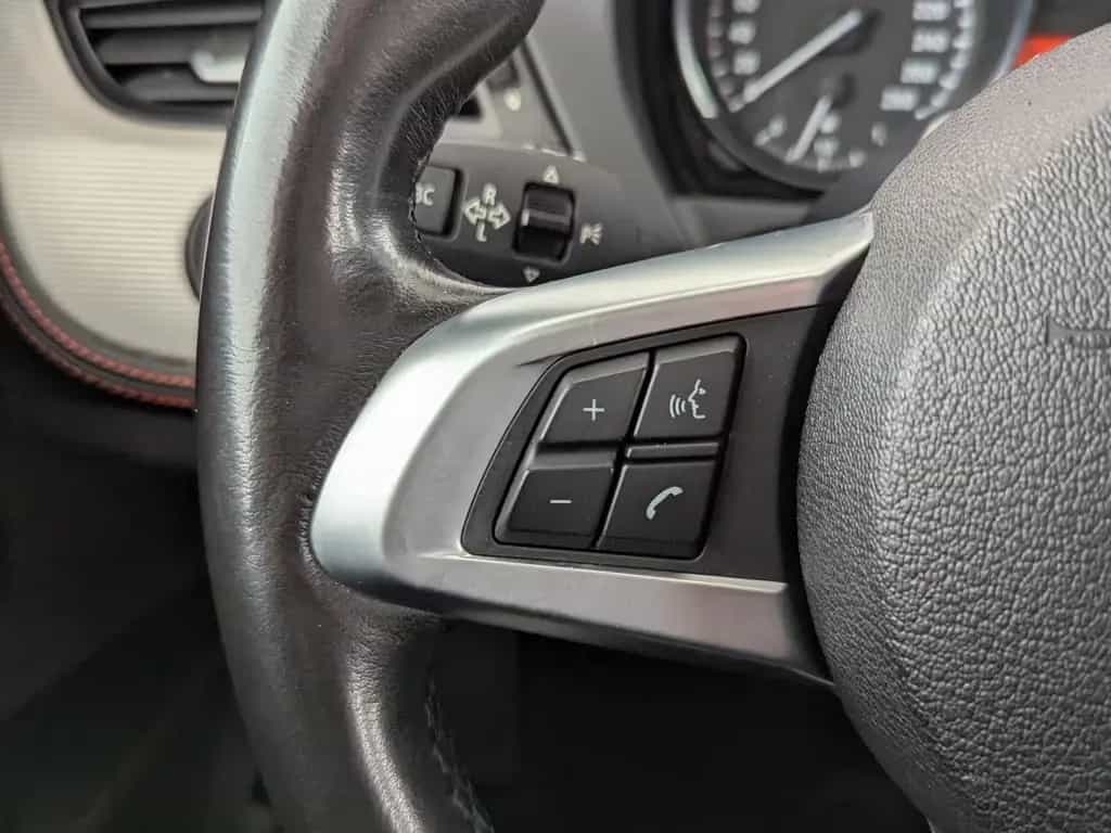 BMW Z4 Z 4 sDrive 18i XENON+BLUETOOTH+SHZ+PDC+ 06/2016-photo-23