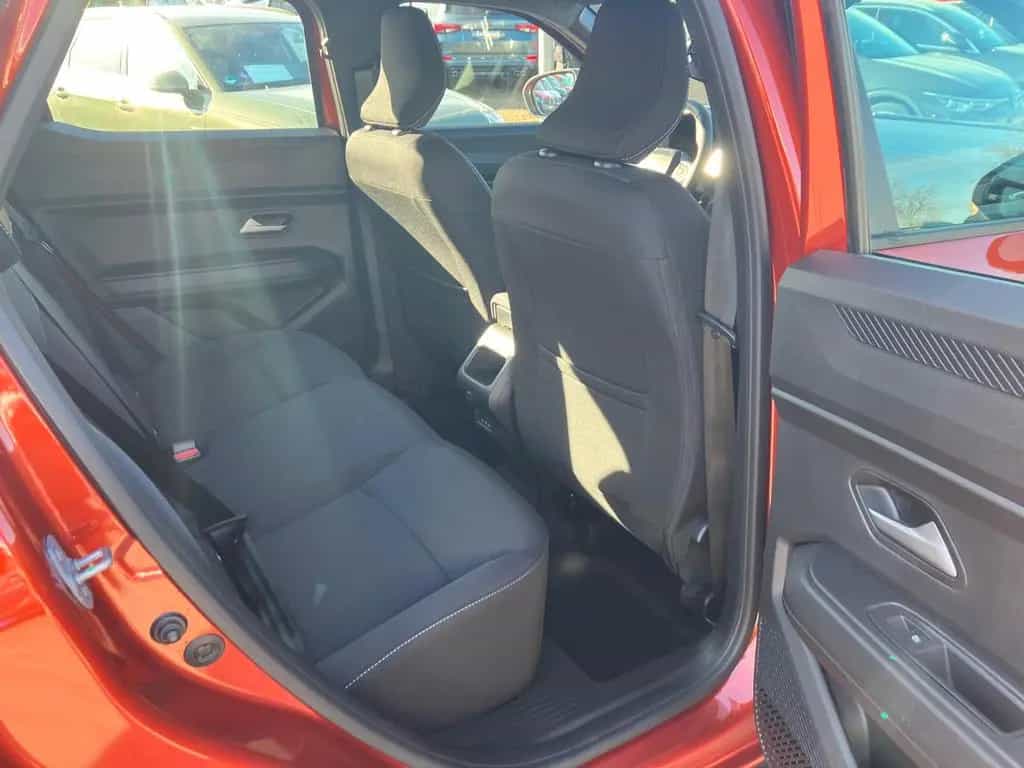 Dacia Duster III Mild Hybrid 140 Expression 03/2026-photo-11