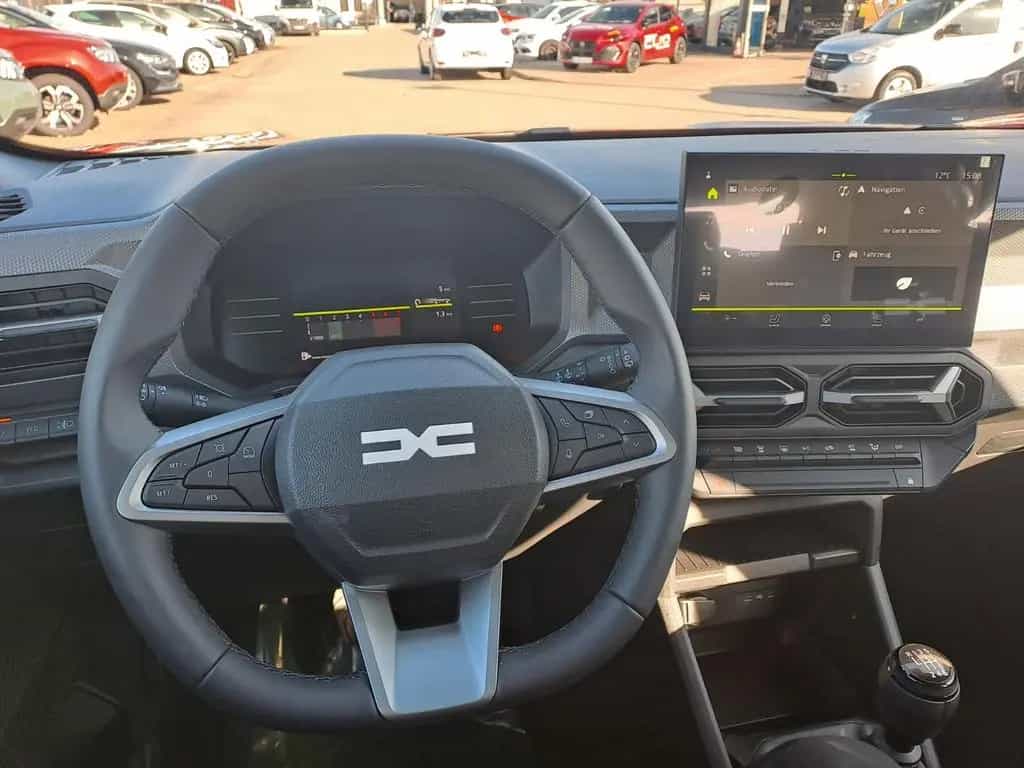 Dacia Duster III Mild Hybrid 140 Expression 03/2026-photo-12
