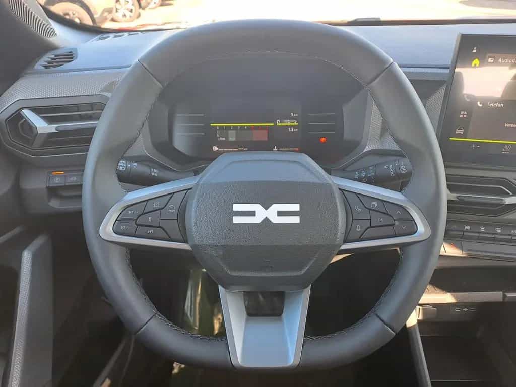Dacia Duster III Mild Hybrid 140 Expression 03/2026-photo-13