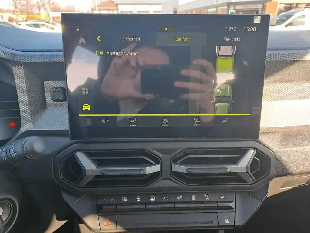 Dacia Duster III Mild Hybrid 140 Expression 03/2026-photo-17