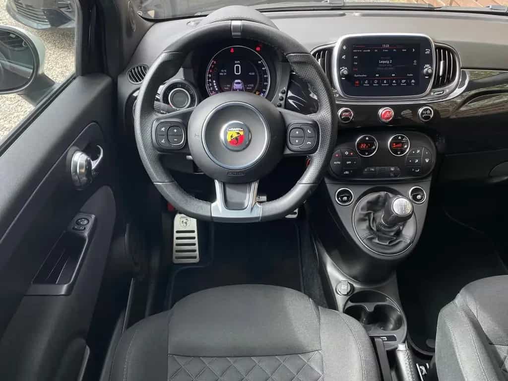 Abarth 500 1.4 Turbo 595 Klimaautomatik DAB CarPlay PDC 07/2020-photo-10