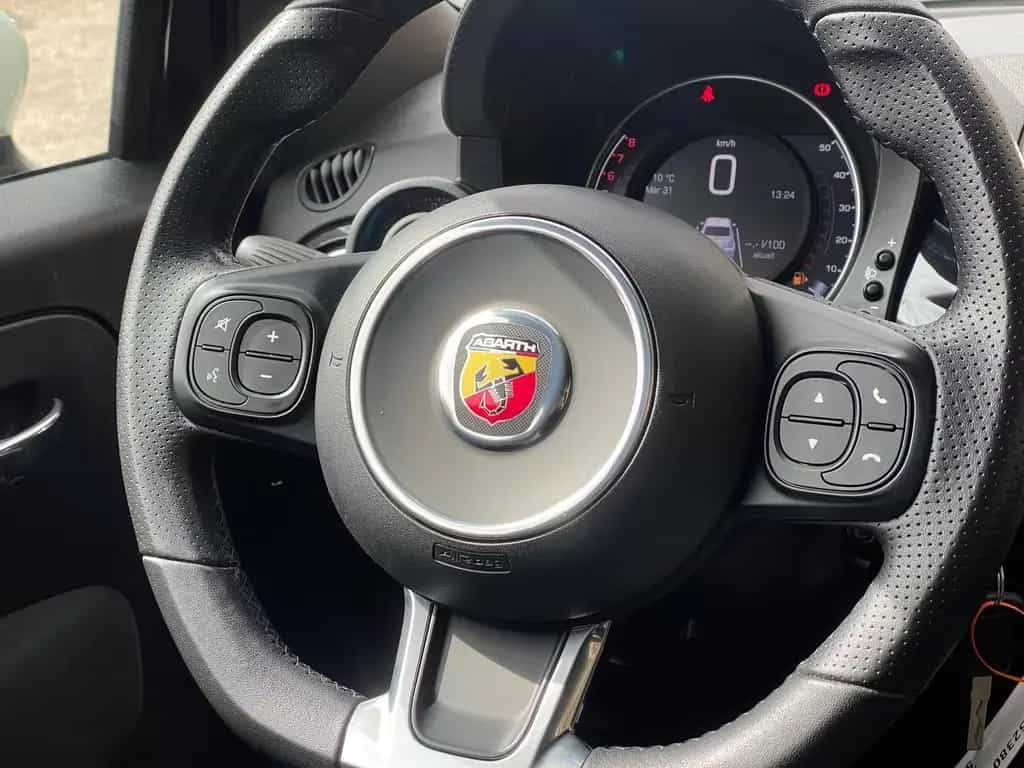 Abarth 500 1.4 Turbo 595 Klimaautomatik DAB CarPlay PDC 07/2020-photo-11