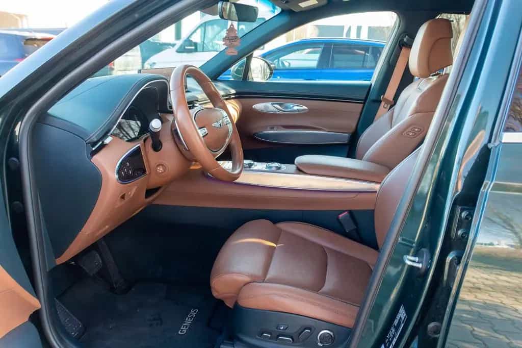 Genesis GV70 2.5T Luxury 4WD TECHNIK UND KOMFORT PAKET 04/2022-photo-15