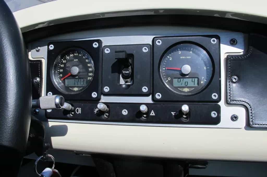 Morgan 3 Wheeler Langversion bis 1,98m 1 von10 weltweit 07/2013-photo-14