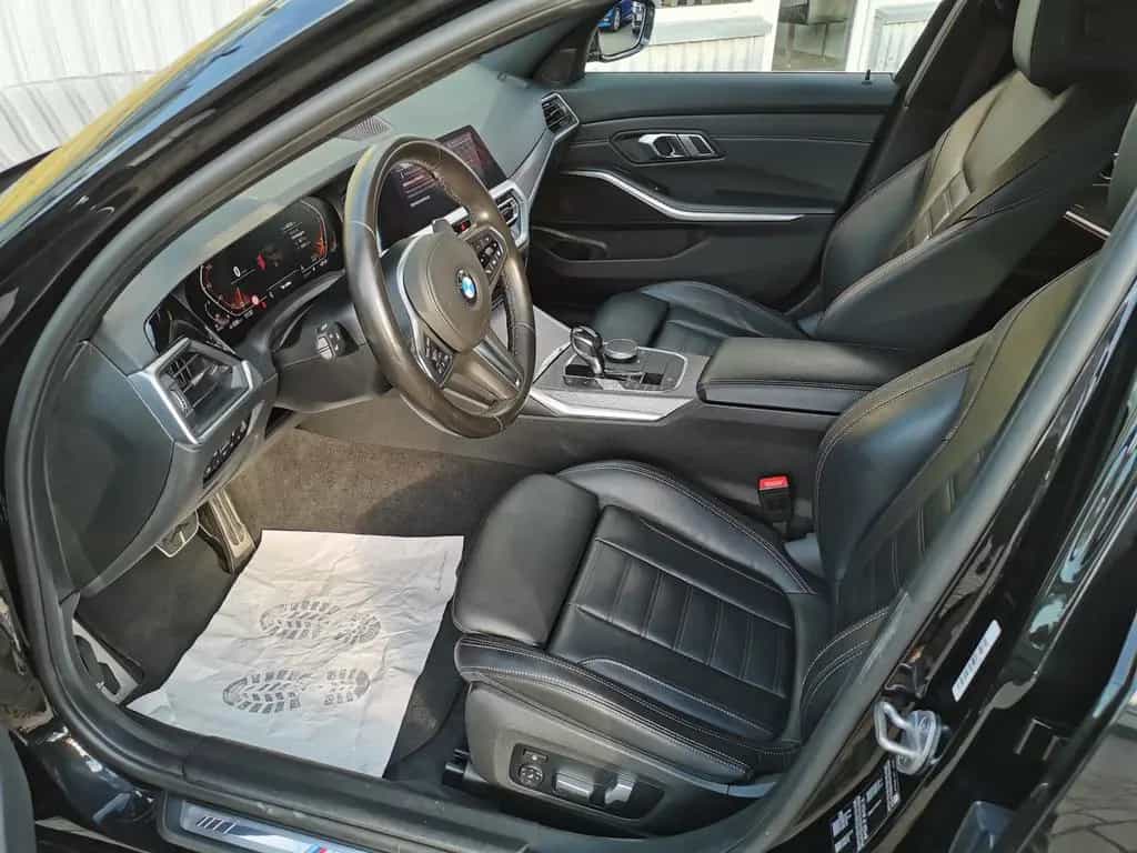 BMW 3 Series 320d M Sportpaket Head-Up Leder Laserlicht 01/2020-photo-5