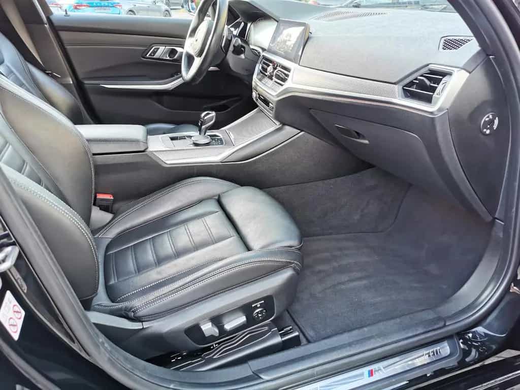 BMW 3 Series 320d M Sportpaket Head-Up Leder Laserlicht 01/2020-photo-8