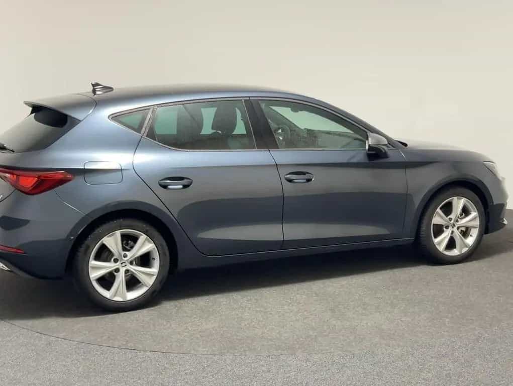Seat Leon 1.5 TSI DSG FR LED Navi RFK Sitzh Klimaaut. 03/2025-photo-6