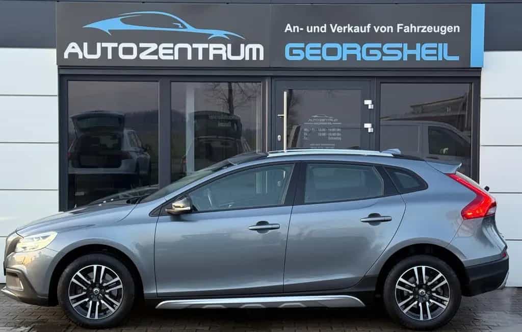 Volvo V40 Cross Country/LED/PDC/1-Hand/Automatik/SHZ 12/2016-photo-11