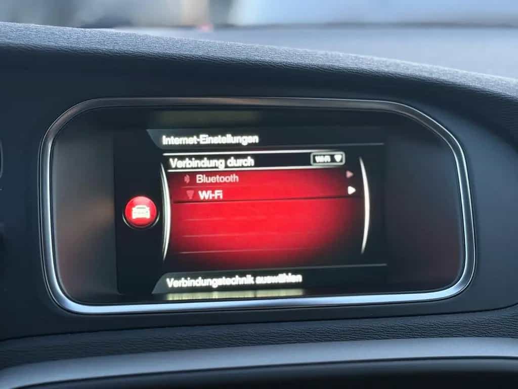 Volvo V40 Cross Country/LED/PDC/1-Hand/Automatik/SHZ 12/2016-photo-18