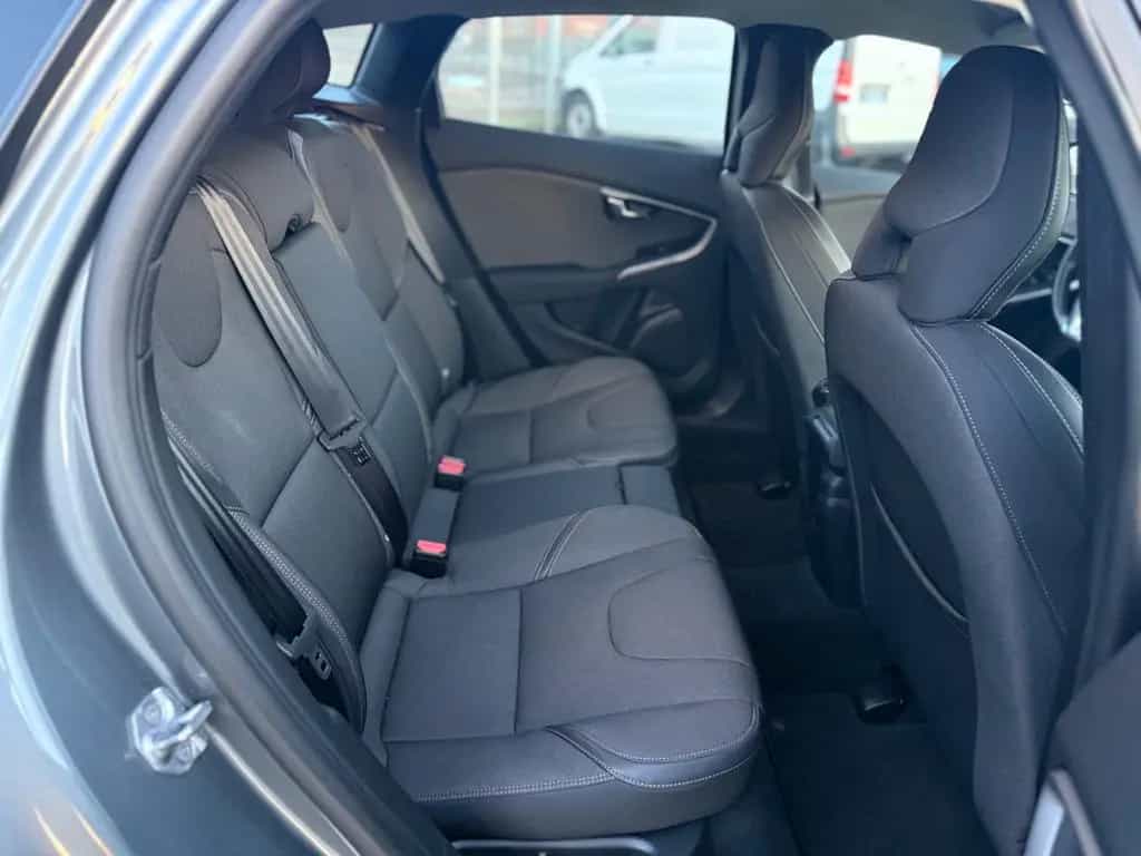 Volvo V40 Cross Country/LED/PDC/1-Hand/Automatik/SHZ 12/2016-photo-29