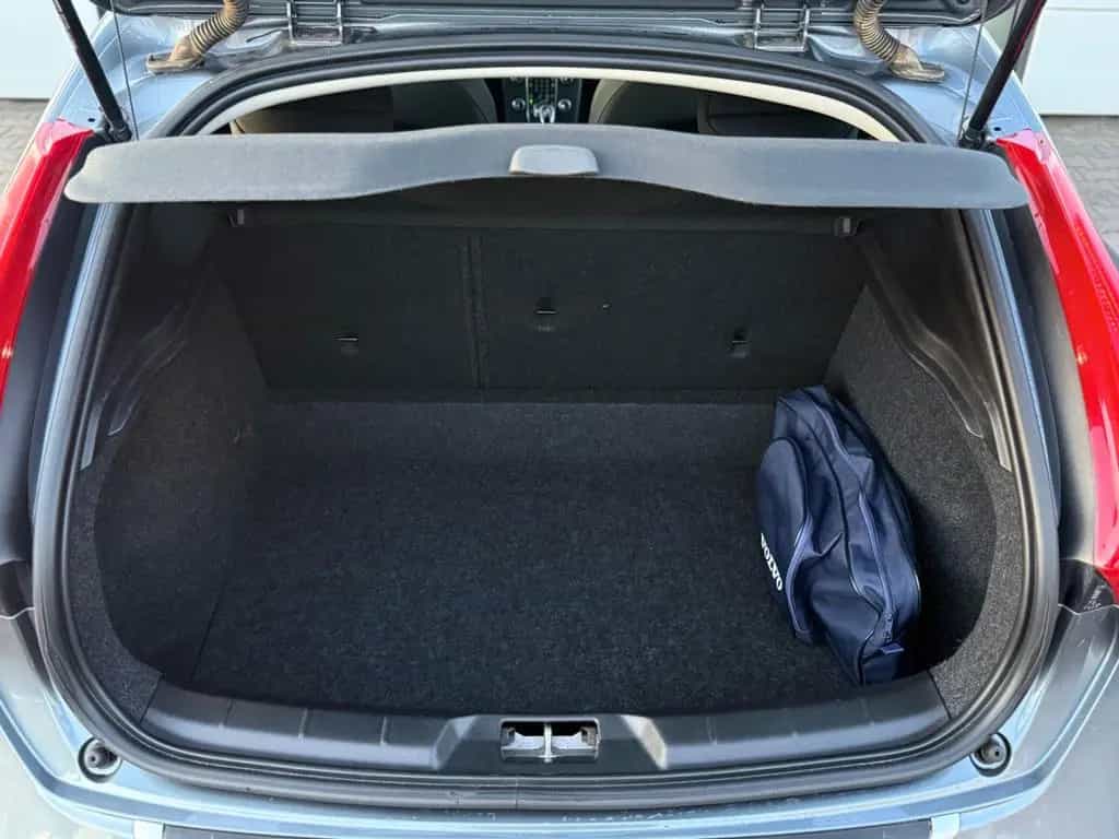 Volvo V40 Cross Country/LED/PDC/1-Hand/Automatik/SHZ 12/2016-photo-31