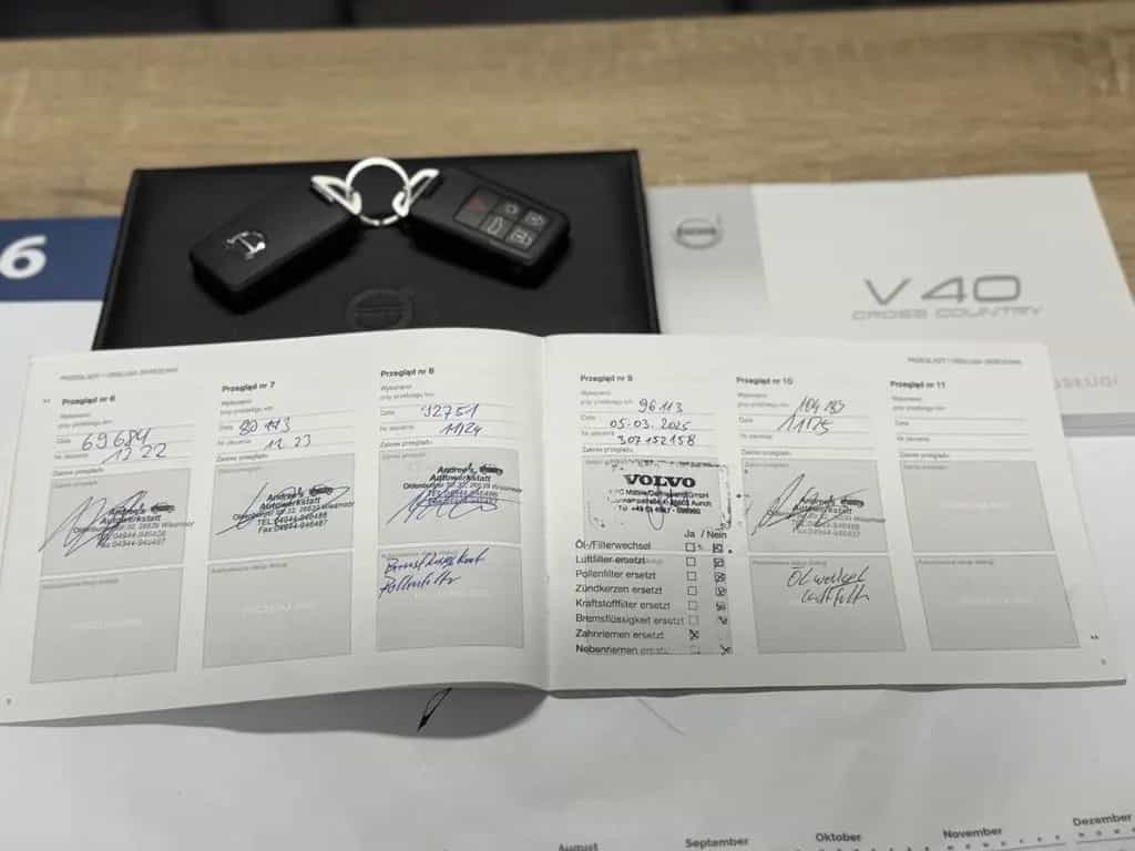 Volvo V40 Cross Country/LED/PDC/1-Hand/Automatik/SHZ 12/2016-photo-32