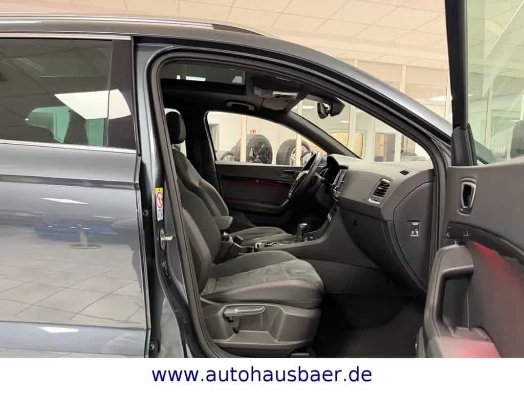 Seat Ateca FR 4Drive*PANO*VIRTUAL*BEATS*360 KAMERA 06/2019-photo-17