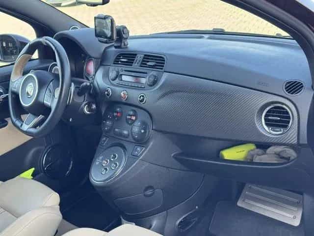 Abarth 695C Cabrio 695 Edizione Maserati/NR.499 von 499 02/2013-photo-17