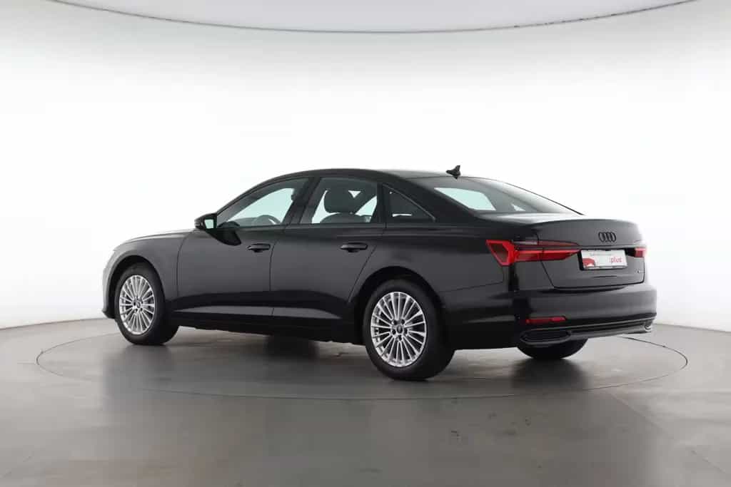 Audi A6 Limousine 45 TFSI quattro S tronic design 05/2021-photo-5