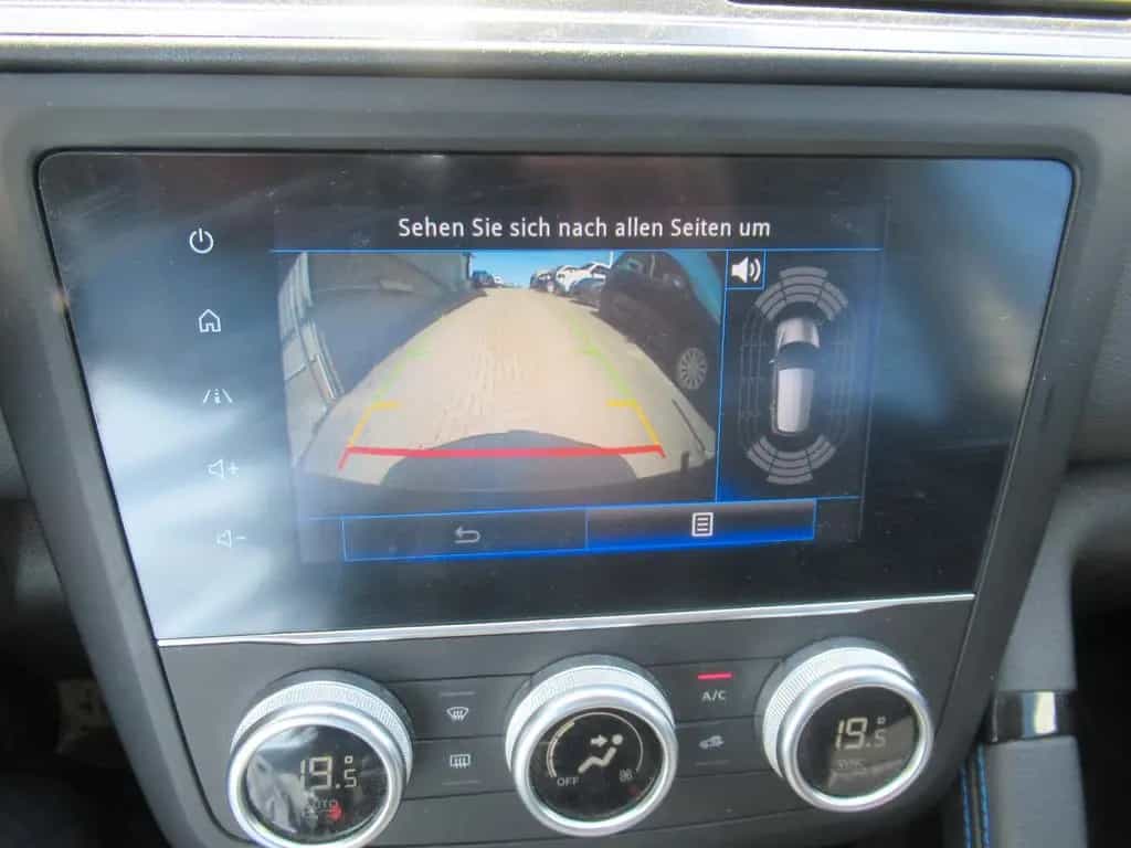 Renault Kadjar Limited-NAVI-KAMERA-LEDER-LED-SHZ-2.HAND 08/2019-photo-25