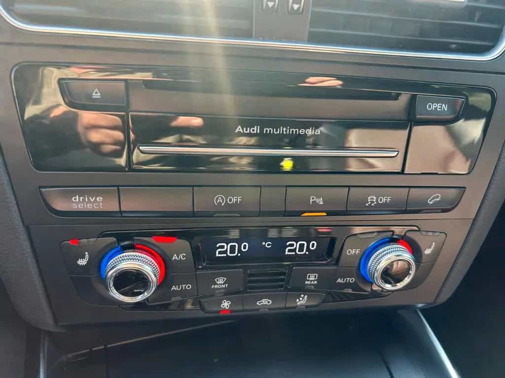 Audi SQ5 3.0 TDI quattro Standheizung 03/2015-photo-20