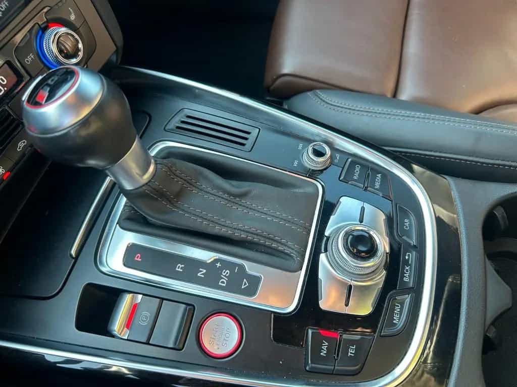 Audi SQ5 3.0 TDI quattro Standheizung 03/2015-photo-21