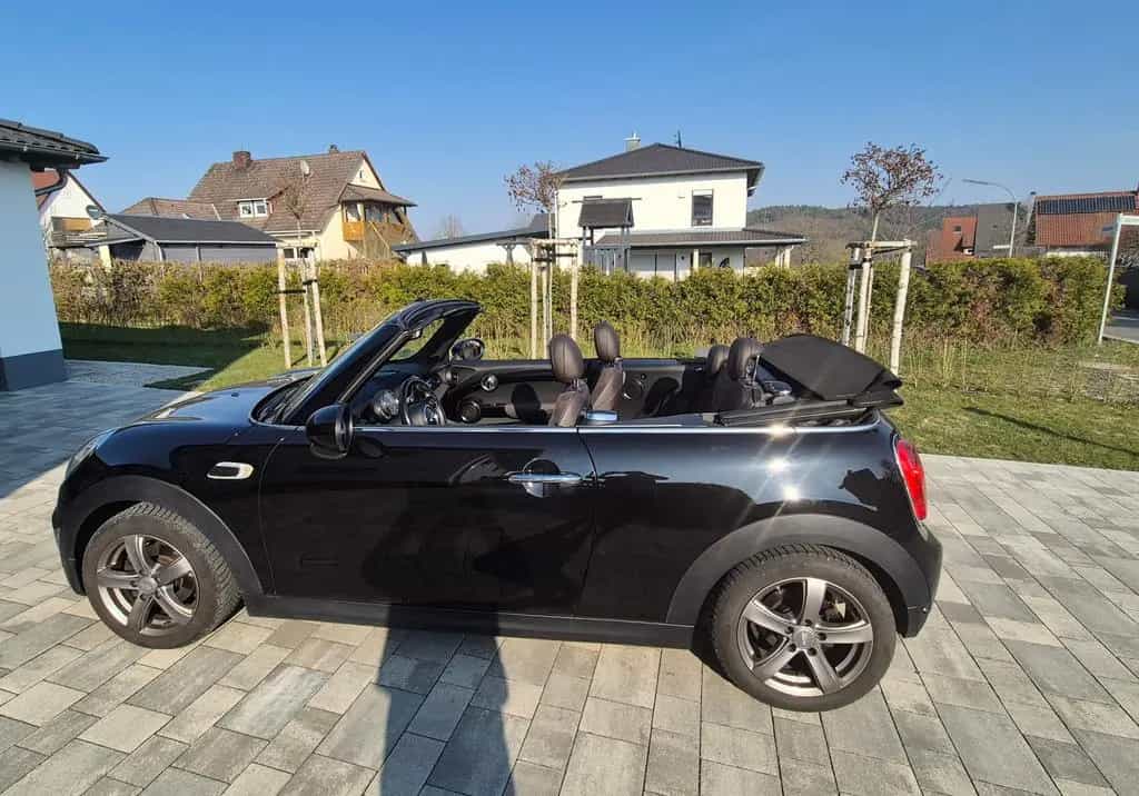 MINI Cooper D Cabrio Cooper 06/2016-photo-1